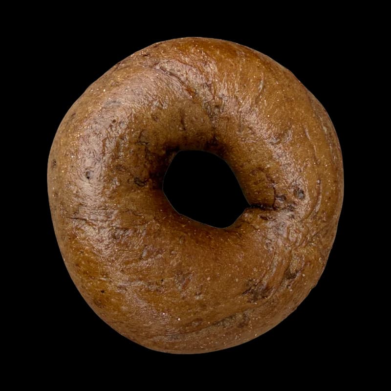 Pumpernickel bagel